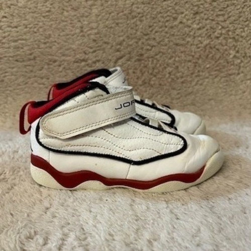 Jordan Pro Strong Kids Toddler White Gym Red Black Sneakers DC7910-101 Size 9C